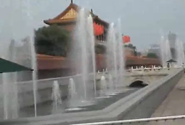 天安门金水河喷泉